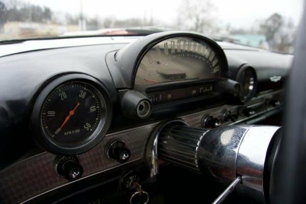 1955 Ford Thunderbird V8 Automatic