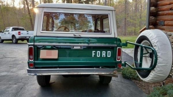 1977 Ford Bronco Sport Chrome