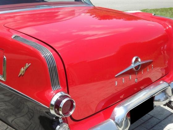 1955 Pontiac Catalina Chieftain Coupe