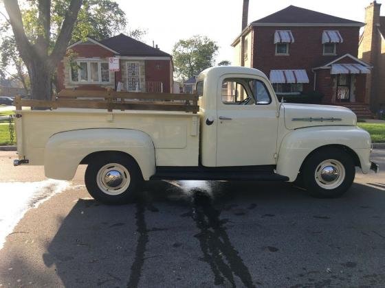 1951 Ford Pickup Truck Flathead V8