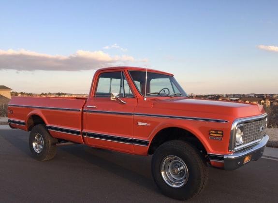 1971 Chevrolet C-10 Cheyenne 4X4 350ci V8 engine