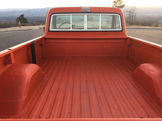 1971 Chevrolet C-10 Cheyenne 4X4 350ci V8 engine