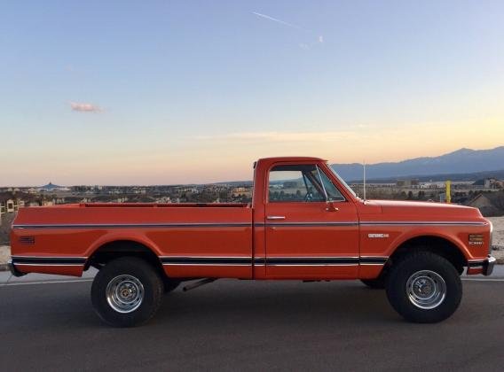 1971 Chevrolet C-10 Cheyenne 4X4 350ci V8 engine