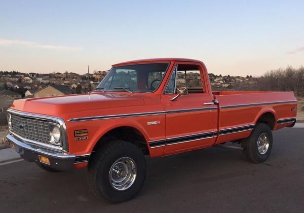 1971 Chevrolet C-10 Cheyenne 4X4 350ci V8 engine