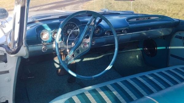 1959 Chevrolet Impala 4-doors 283 Sedan