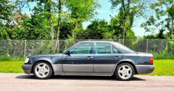 1993 Mercedes-Benz 500-Series W124 500E RennTech