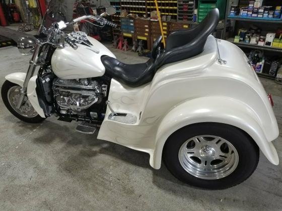 2005 Boss Hoss Trike 34k Miles