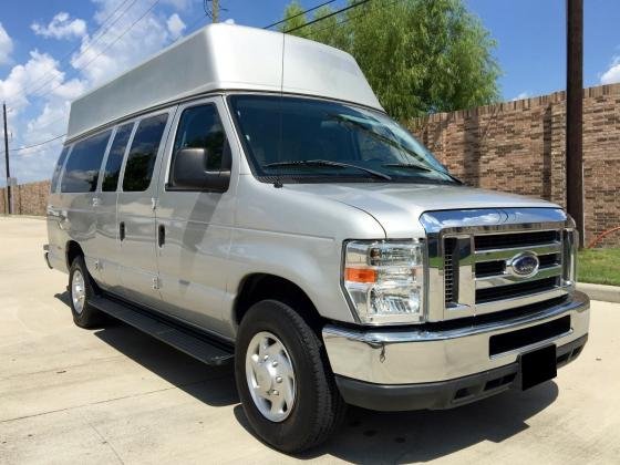 2011 Ford E-Series Wheelchair Access E350 XL