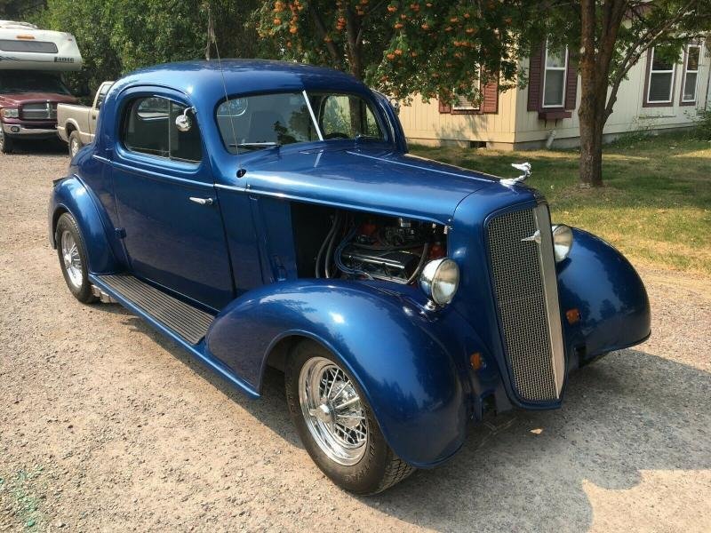 Cars - 1935 Chevrolet 3-Window Master Deluxe Coupe