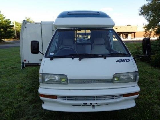 1991 Toyota Townace 4WD Syncro Camper Van