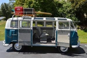 1965 Volkswagen Bus Vanagon 21-Window Rag-Top Type 2