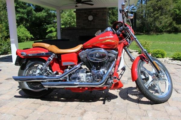 2001 Harley-Davidson Dyna Wide Glide SE Rare and Beauty