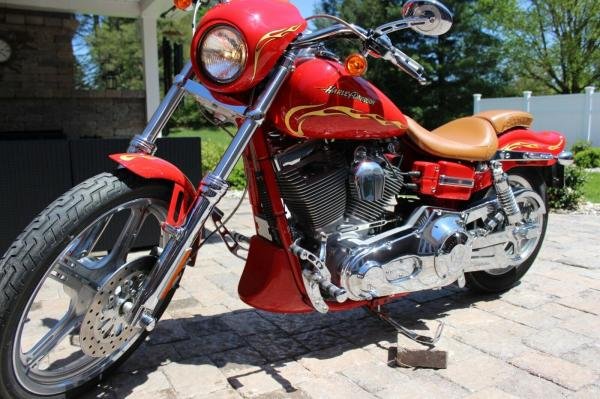 2001 Harley-Davidson Dyna Wide Glide SE Rare and Beauty