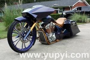 2010 Harley-Davidson Touring Stateline Custom Metric Bagger