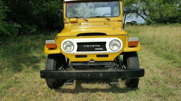 1975 Toyota Land Cruiser HJ45 Pickup Truck Diesel