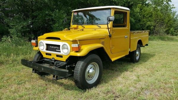 1975 Toyota Land Cruiser HJ45 Pickup Truck Diesel