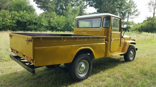 1975 Toyota Land Cruiser HJ45 Pickup Truck Diesel