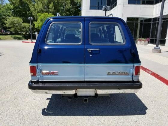 1991 GMC Suburban SLE Excellent Condition!