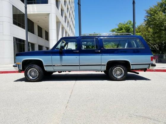 1991 GMC Suburban SLE Excellent Condition!