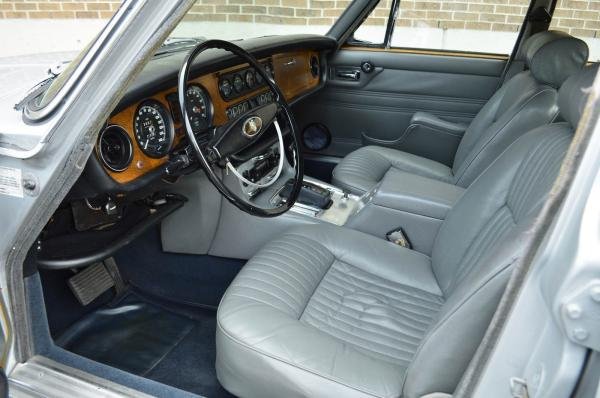 1972 Jaguar XJ6 Series I Sedan