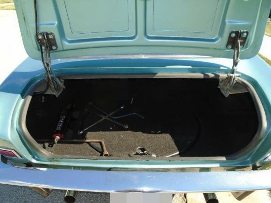 1964 Studebaker Avanti 2-Doors Hardtop