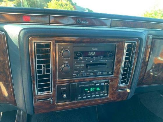 1992 Cadillac Brougham 4-Doors
