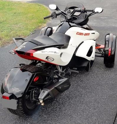 2014 Can-Am Spyder RS-S SE5 Trike Low Miles!