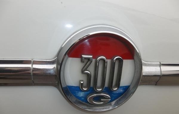1961 Chrysler 300 Series w/AC