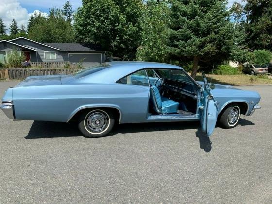 1965 Chevrolet Impala SS 283 V8 with Factory AC