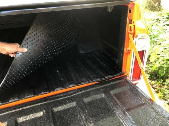 1972 Chevrolet C-10 Cheyenne Short Box Pickup Truck 350