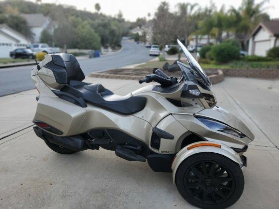 2018 Can-Am Spyder RT Limited With Reverse Pristine Condition