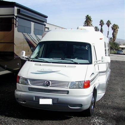 2003 WINNEBAGO Rialta 22 QD Coach