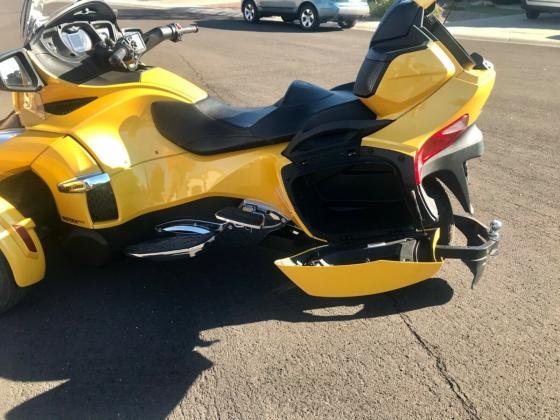 2015 Can-Am Spyder Limited RT Low Miles!