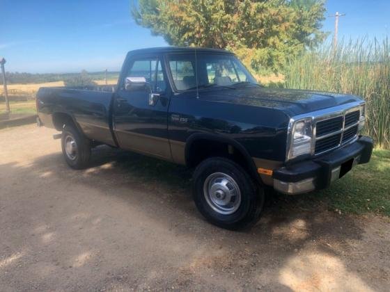 1992 Dodge Power Ram W250 LE 4WD Diesel Truck