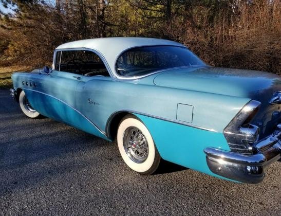 1955 Buick Super Riviera Hardtop Coupe 322 cui Fireball V8