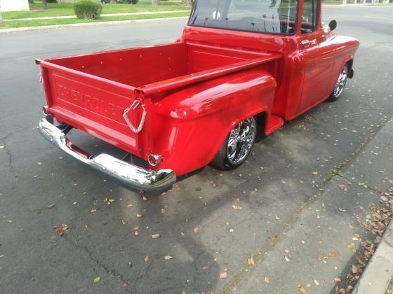 1957 Chevrolet Pickup Truck Custom Cab 350 V-8