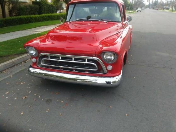 1957 Chevrolet Pickup Truck Custom Cab 350 V-8