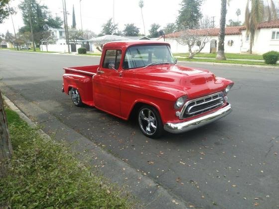 1957 Chevrolet Pickup Truck Custom Cab 350 V-8