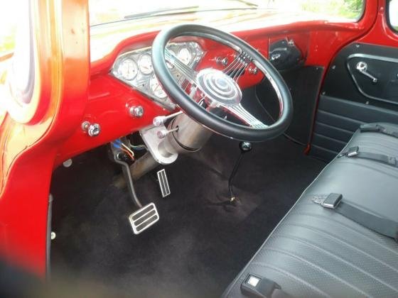 1957 Chevrolet Pickup Truck Custom Cab 350 V-8