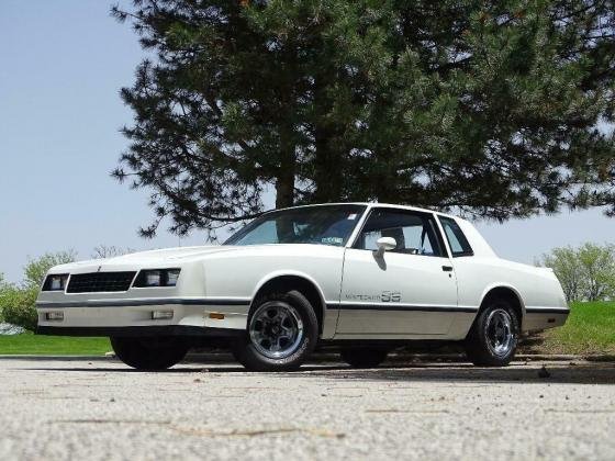 1983 Chevrolet Monte Carlo SS White Coupe V8 Automatic