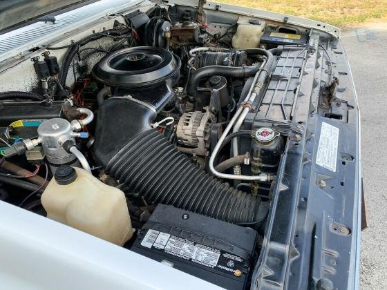1987 Chevrolet Suburban Automatic SUV V8 454cid with AC