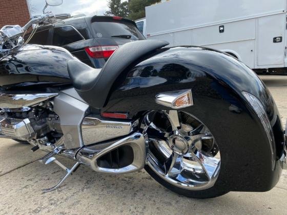 2004 Honda NRX1800DA Valkyrie Rune Black