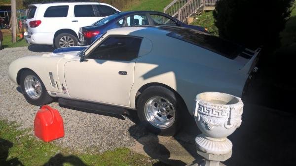 1965 Ford Shelby Cobra Daytona Replica