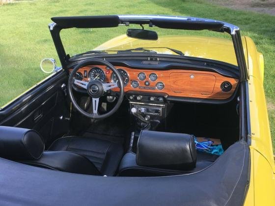 1975 Triumph TR-6 Convertible Manual 6cyl