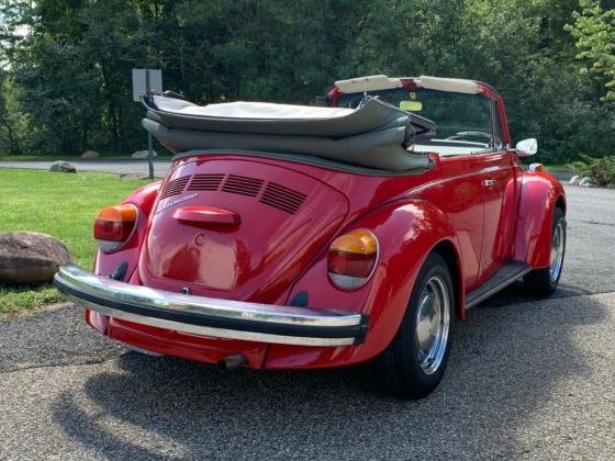 1976 Volkswagen Beetle-Classic Convertible Manual