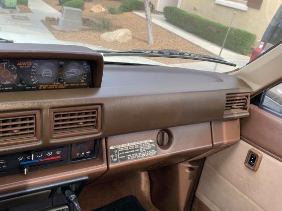 1985 Toyota 4Runner SR5 Loaded Zero Rust