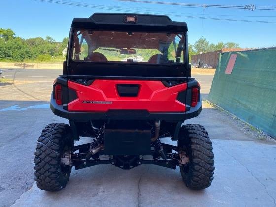 2016 Polaris General 1000 Full Hard Cab with Plow