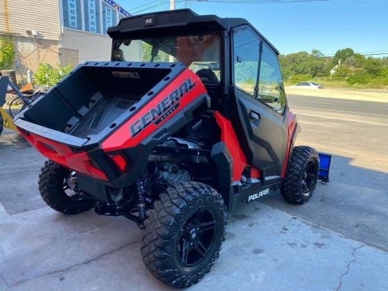 2016 Polaris General 1000 Full Hard Cab with Plow