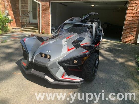 2018 Polaris Slingshot Grand Touring LE