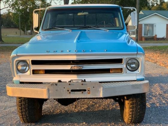 1968 Chevrolet C-10 4x4 Truck